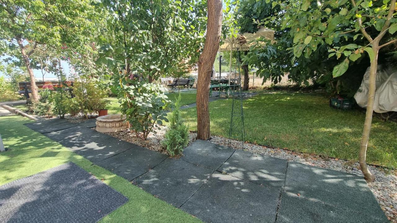 Seanest Mangalia Apartment Ngoại thất bức ảnh
